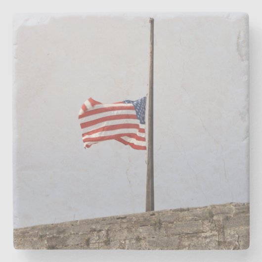 統一された州半旗(米国) ストーンコースター (正面)