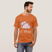 統一の日は優しいおもしろい豚 Tシャツ (正面フル)