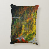 絵のように美しい景色の秋羽衣滝北海道 アクセントクッション (裏面(縦))