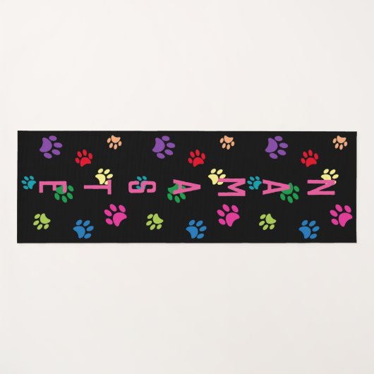 絵を描カラフルPaw印刷ナマステと名前ブラック ヨガマット (正面(横))