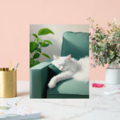 絵を描グリーンのソファで寝る猫 アクリルサイン (ウェディング)