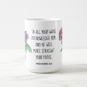 絵を描花、箴言3:6の節を持つ コーヒーマグカップ (中央)