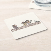 『絵本から飛び出して』キャラクターたちがロゴに スクエアペーパーコースター (アングル)