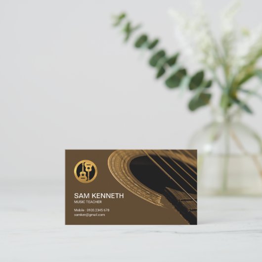 絶妙で芸術的なギターのロゼットの音楽の先生 名刺 (スタンド正面)