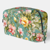 絶妙なピンクと黄色のマグノリアと白い花 ドップキット (右コーナー)