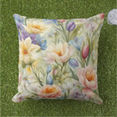 絶妙な洗練された春の花。絵画の アウトドアクッション (芝生)