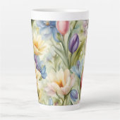 絶妙な洗練された春の花。絵画の カフェラテマグ (正面)