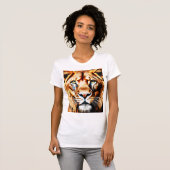 "絶妙な現実主義：複雑なロインデザイン発表 Tシャツ (正面フル)