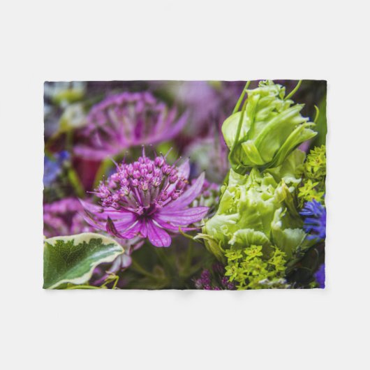 絶妙な魔法の花#1 フリースブランケット (正面(横))