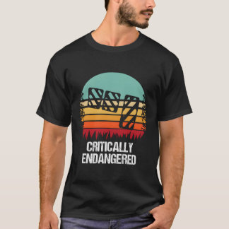 絶滅危惧種Uals 3ペダル Tシャツ