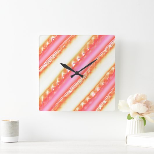絹のようなピンクストライプからベージュの幅広いにレースのような スクエア壁時計 (ホーム)