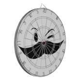 絹のような口ひげ ダーツボード (正面左)