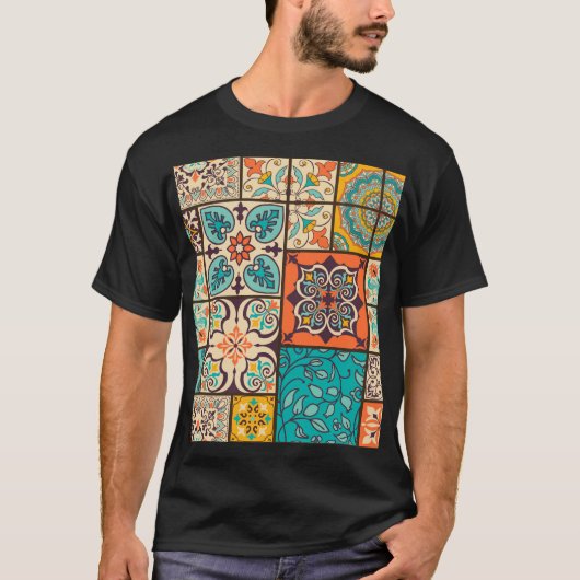 継ぎカラフルぎ合わせイスラム大聖堂 Tシャツ (正面)