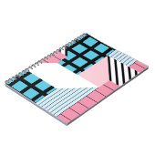 継ぎ目のない幾何形状パターン。 ノートブック (左側)
