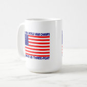 続けて世界大戦のチャンピオンは- WWのチャンピオンを連動させます コーヒーマグカップ (正面左)