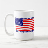 続けて世界大戦のチャンピオンは- WWのチャンピオンを連動させます コーヒーマグカップ (左)