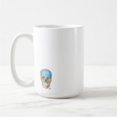 網打ちする人のスカルのマグ コーヒーマグカップ (左)