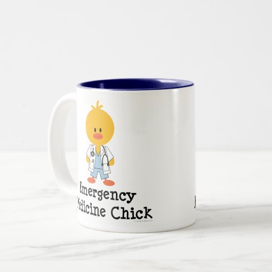 緊急の薬のひよこのマグ ツートーンマグカップ (正面左)