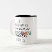 緊急ナースおもしろいER素晴らしナースギフト ツートーンマグカップ (正面左)