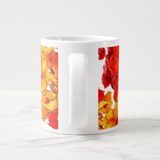 緋色とオレンジ色の水の色の白の花 ジャンボコーヒーマグカップ (裏面)