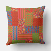 緋色のケシ、緑の模様、パッチワーク クッション (裏面)