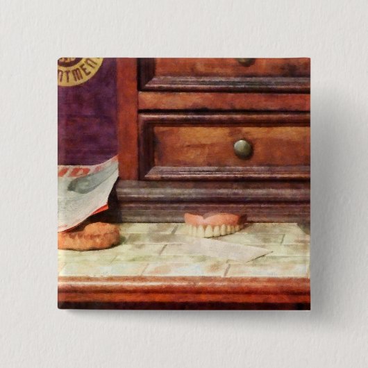 総義歯 缶バッジ (正面)