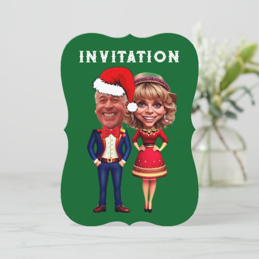 緑おもしろいと赤のクリスマスカリカチュアのカップル 招待状 (スタンド正面)