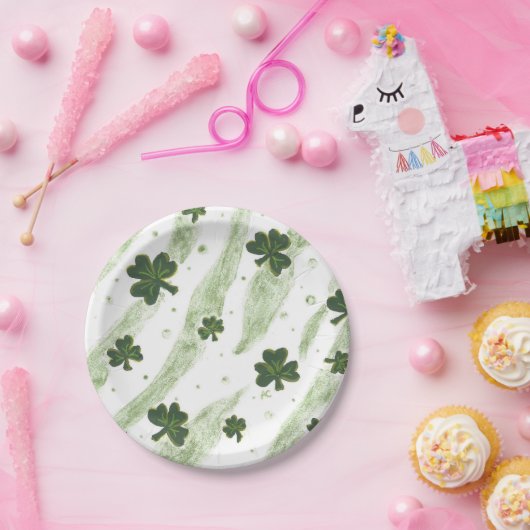 緑および白いシャムロックパターンアイルランドの紙皿 ペーパープレート (パーティー)