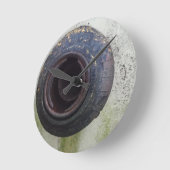 緑および白いヴィンテージのトラックのガス ラウンド壁時計 (傾斜)