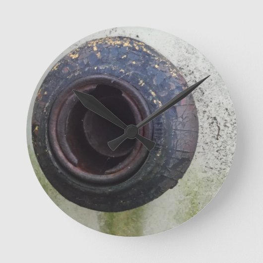 緑および白いヴィンテージのトラックのガス ラウンド壁時計 (正面)