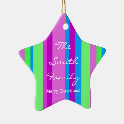 緑および紫色の家族のクリスマス セラミックオーナメント (右)