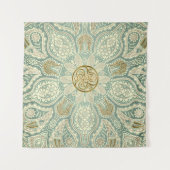 緑および金ゴールドのケルト人のTriskeleの曼荼羅のタペストリー タペストリー (正面)