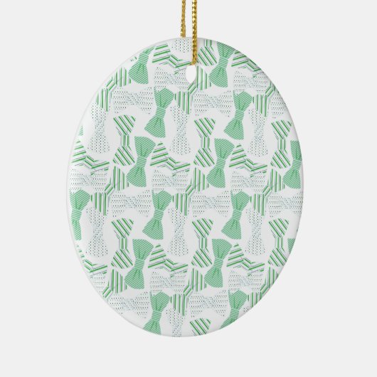 緑および青のちょうネクタイのデザインBOWTIES セラミックオーナメント (右)