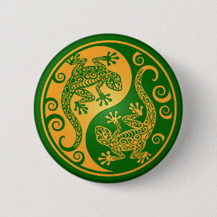 緑および黄色の陰陽のヤモリ 缶バッジ