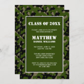 緑および黒い迷彩柄の卒業の発表 招待状 (正面/裏面)