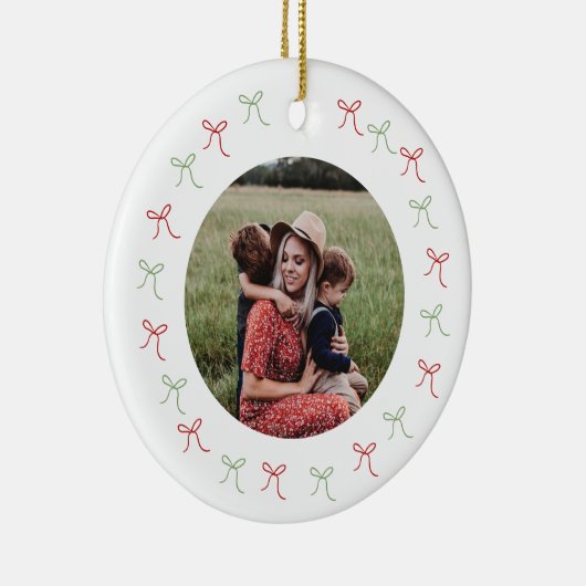 緑お洒落と赤の手描き弓フレームの写真 セラミックオーナメント (右)