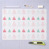 緑とお洒落ピンクの木々のクリスマス 薄葉紙 (クラフト)