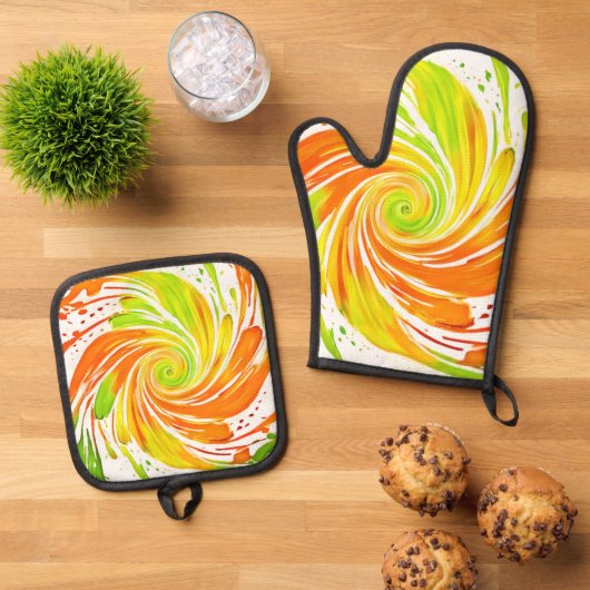 緑とオレンジのスパイラルデザイン 鍋つかみ&鍋敷きセット (トップダウン)