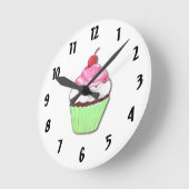 緑とピンクのカップケーキの壁時計 ラウンド壁時計 (傾斜)