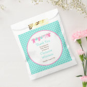 緑とピンクのベビーライン赤ちゃんシャワー フェイバーバッグ (封をした状態)