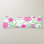 緑とピンクの花のつる植物 ボディピロー (正面)