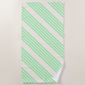 緑とベージュの5つのストライプパターン ビーチタオル (正面)