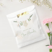 緑とベージュ繊細な水色ベビーシャワー フェイバーバッグ (封をした状態)