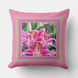 緑とラベンダーを持つピンクのオリエンタルデイリー クッション