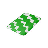 緑と白の斜め波パターン バスマット (アングル)