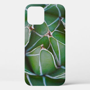 緑と白の植物の写真を閉じる iPhone 12ケース