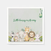 緑と白の水色のベビーシャワー スタンダードカクテルナプキン (正面)