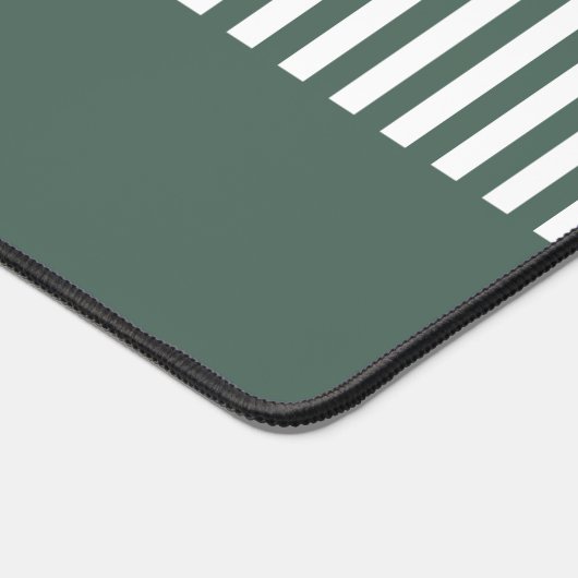 緑と白ストライプのパーソナライズされたエレガントモダン デスクマット (コーナー)