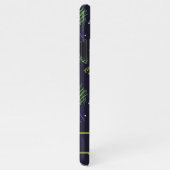 緑💚と紫のテ💜ニスパターン-名前をカスタムする iPhoneケース (右側)