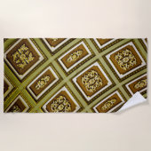 緑と茶色のアーキテクチャ ビーチタオル (正面)
